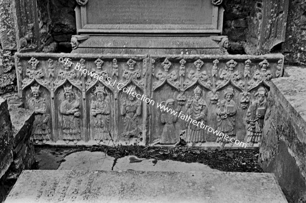 STRAIDE ABBEY WITH MICHAEL DAVITTS GRAVE (DIED 20.5.09)